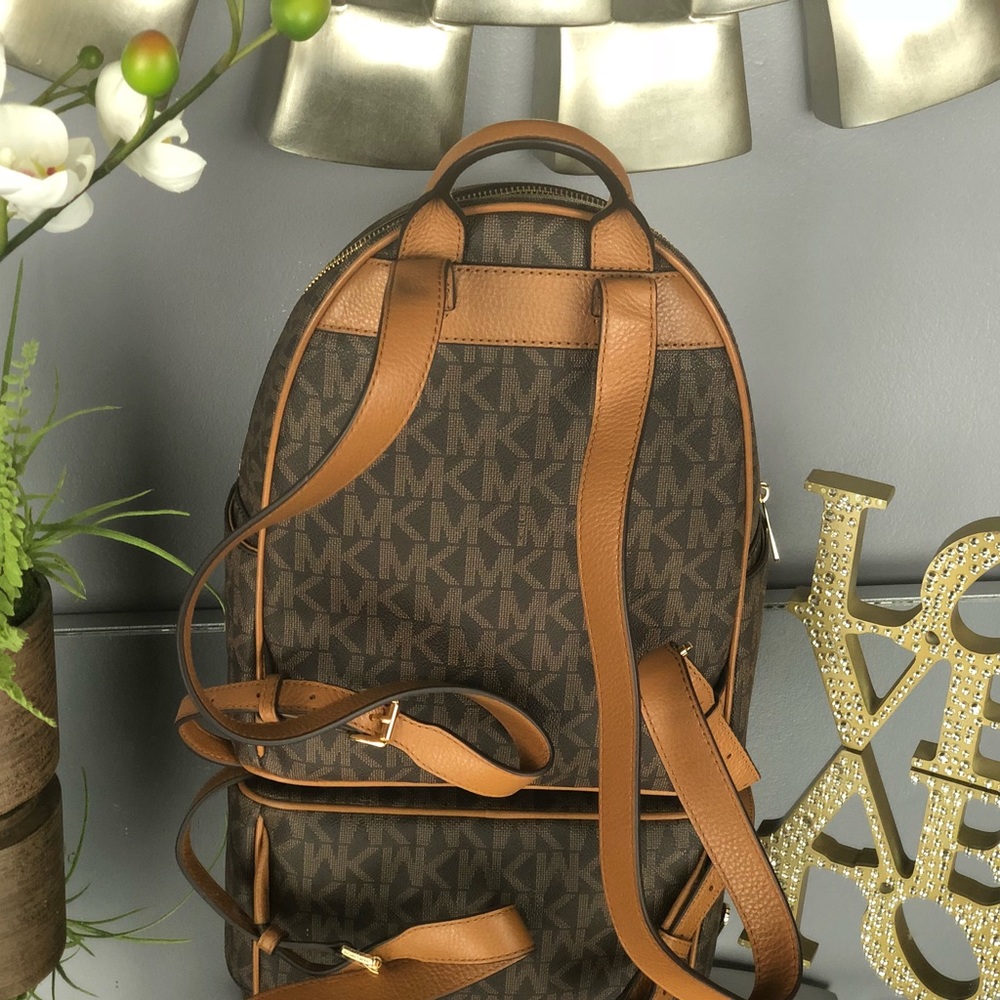Michael KorsAbbey Studded Backpack 🎒 - Picture 6 of 8